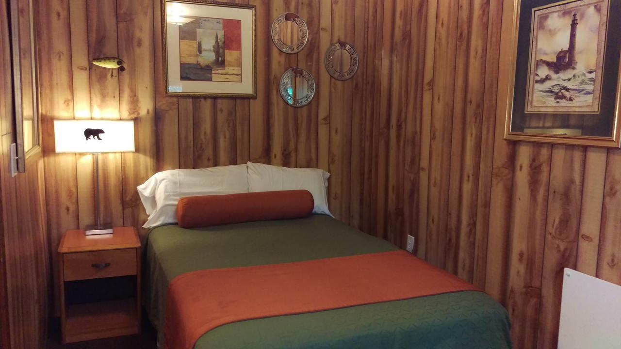 Alpine Motel Branch Exterior photo